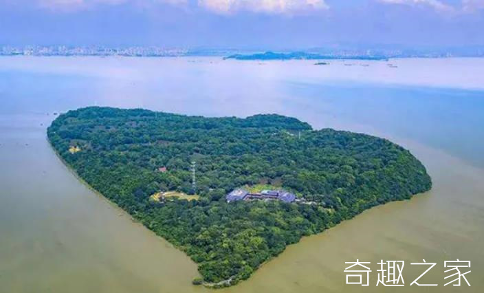 中国最大内陆淡水湖排行（中国第一大淡水湖是）(2)